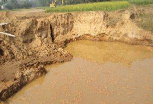 ঝিনাইগাতীতে বালু দস্যুদের থাবায় ক্ষতবিক্ষত ফসলি জমি, বিপাকে অর্ধশত কৃষক