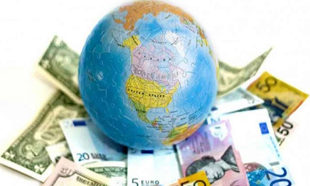আইএমএফের সতর্কতা: চলতি বছর চাপে পড়বে বিশ্ব অর্থনীতি