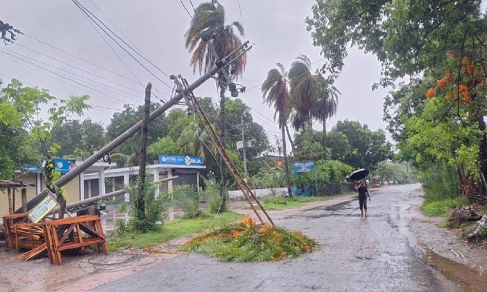 ‘রেমাল’ বাংলাদেশের ভূখণ্ড ত্যাগ করবে কখন, জানাল আবহাওয়া অফিস